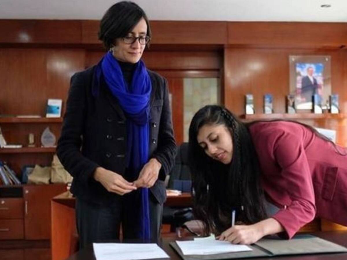 Egresada de la U.T inició labores en el Ministerio de Medio Ambiente