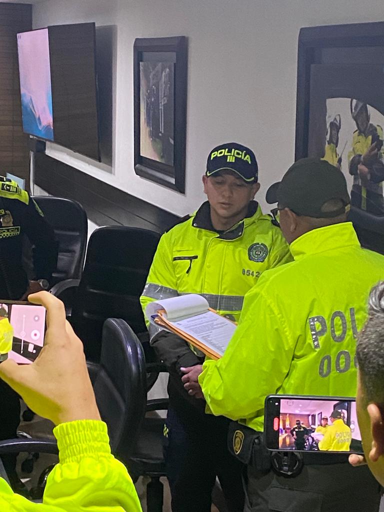 Luis Eduardo Duque Casas, un capitán activo del Gaula de la Policía en Bogotá, capturado por presuntamente facilitar la fuga de 'Matamaba'