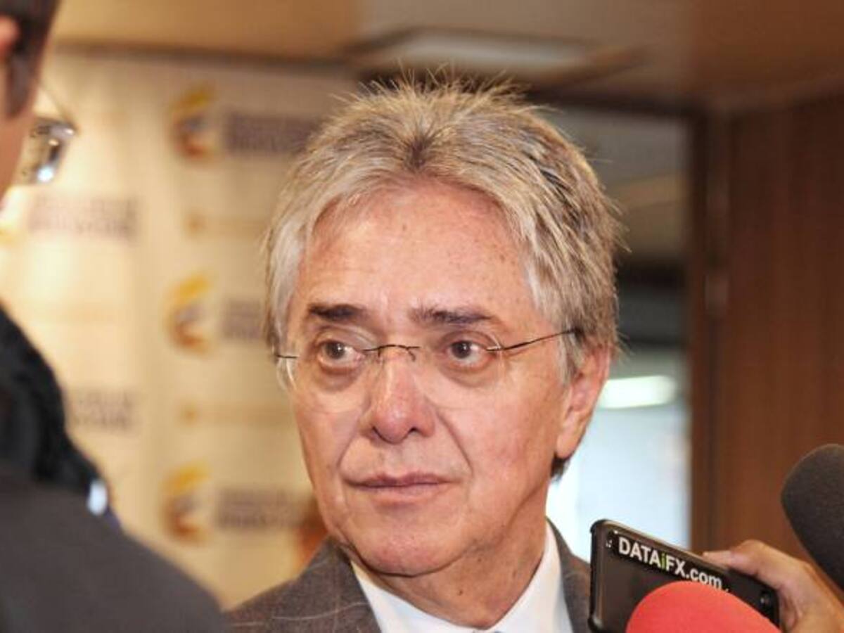 Por colapso del puente, las interventoras pasan a examen en el Ministerio de Transporte