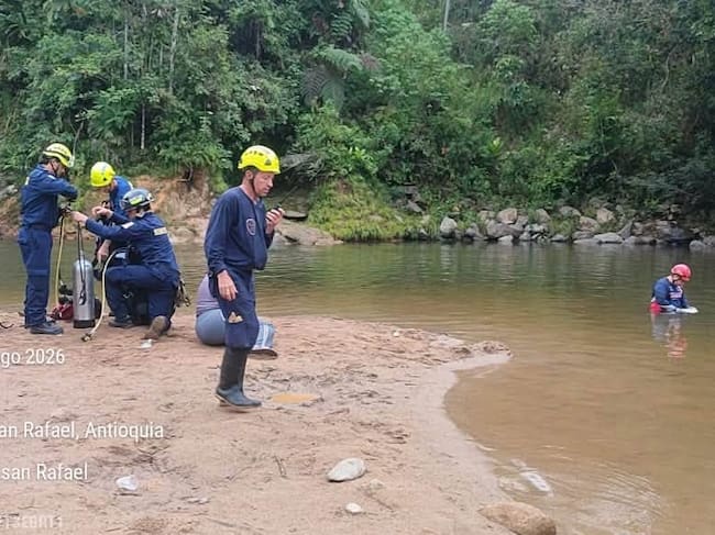 Menor ahogado en charco de San Rafael- foto bomberos