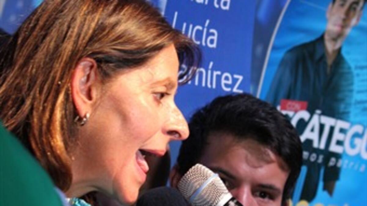 ¿Apoya la pena de muerte o la ley del talión para atacantes con ácido?