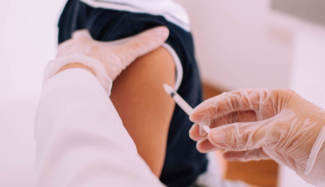 El Gobierno caleño aclaró dudas que existen en torno a la vacuna.