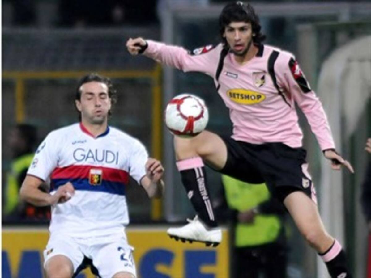 París Saint-Germain confirma al argentino Javier Pastore