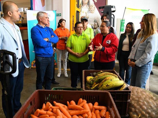 En el oriente antioqueño se beneficiarán 23 mil personas con el Banco de Alimentos Foto: Gobernación de Antioquia