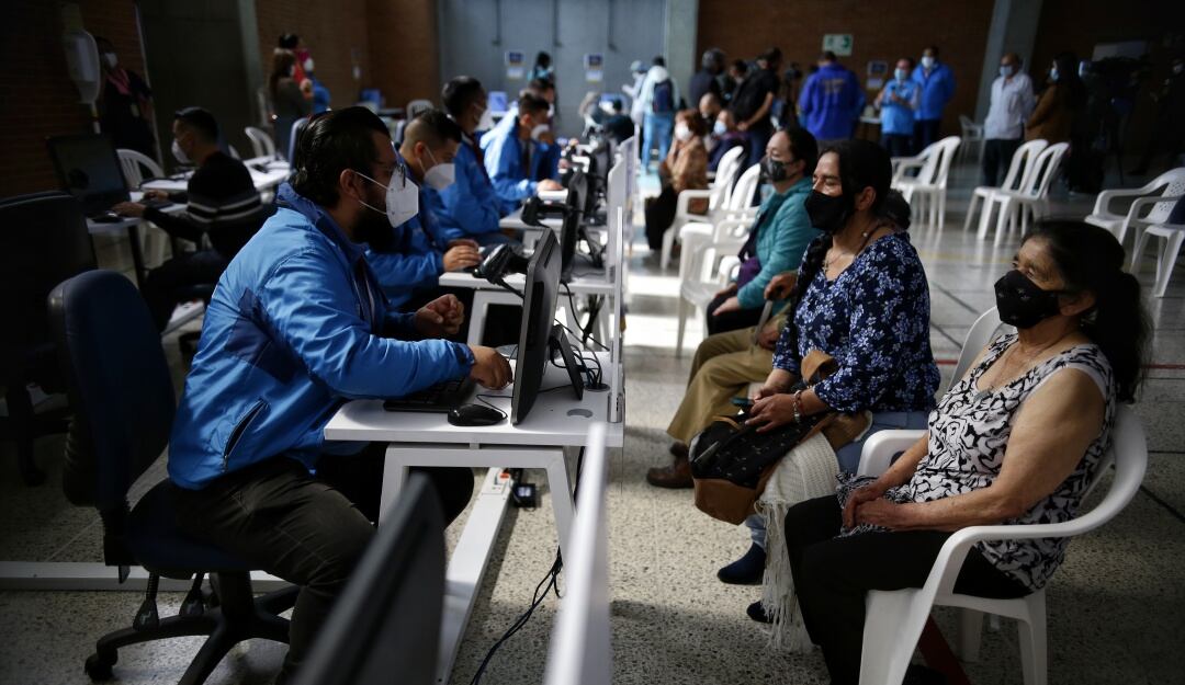 Colombia llega a los dos millones de vacunados