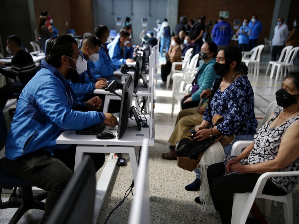 Colombia llega a 2 millones de vacunas contra la COVID-19