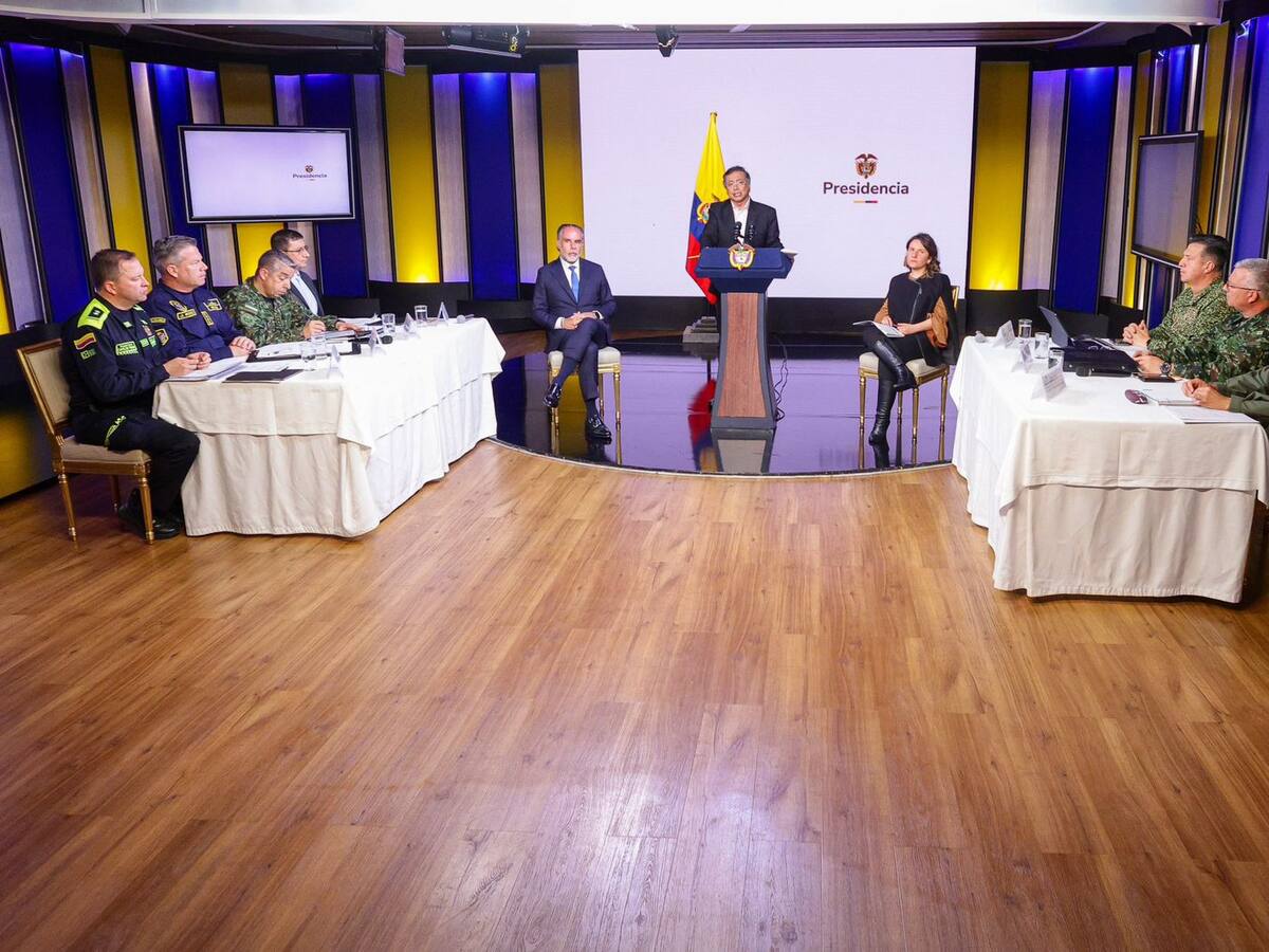 Fuerzas Militares aumentan 57% los combates contra grupos armados ilegales