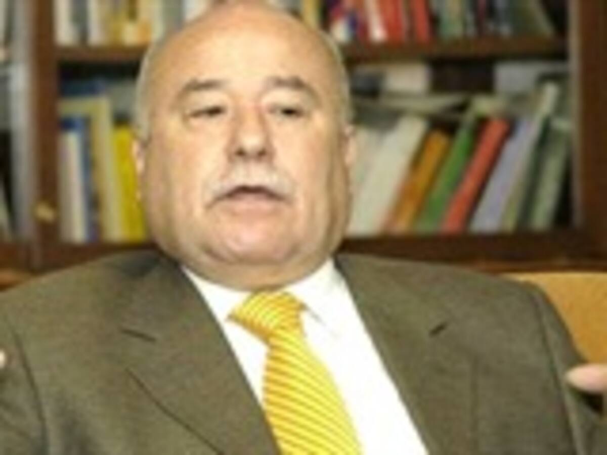 Sec. de Educación, Abel Rodríguez: El ministerio de Educación decidirá si modifica la hora de ingreso a los colegios para menores de 8 años, como prevención a la gripe AH1N1