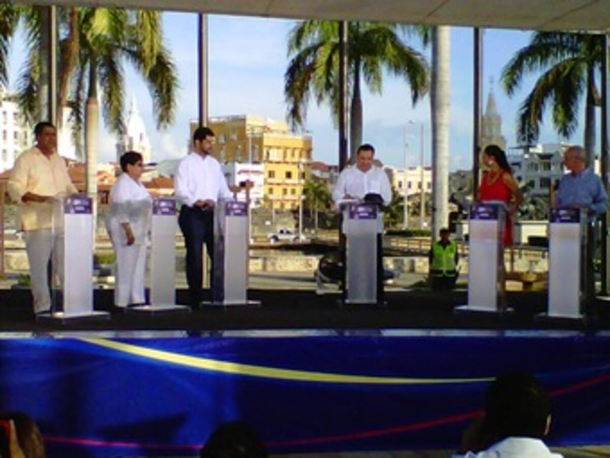 Transporte y servicios públicos, temas espinosos en debate para la alcaldía de Cartagena