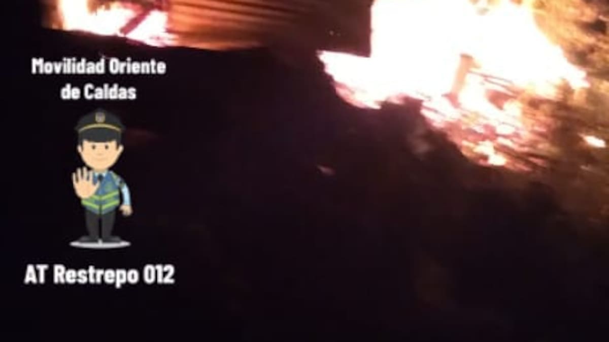 Una casa quedó totalmente destruida por un incendio en Pensilvania, Caldas