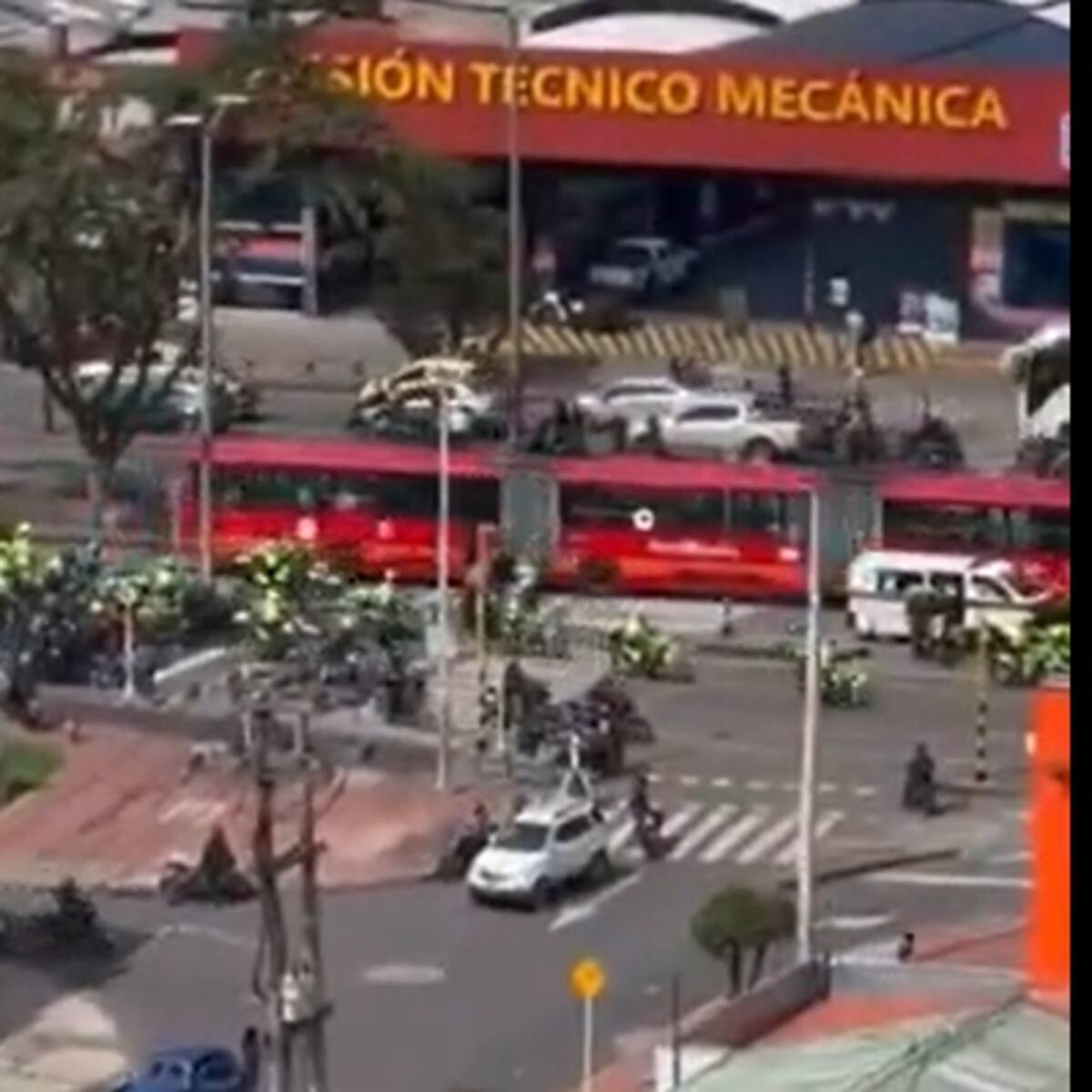EN VIVO | Protestas motociclistas HOY 19 de abril: Colapso de la calle 80 en Bogotá