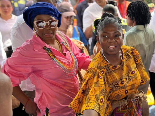 Agua potable y vía al mar: los compromisos de Francia Márquez con la Costa Pacífica del Cauca