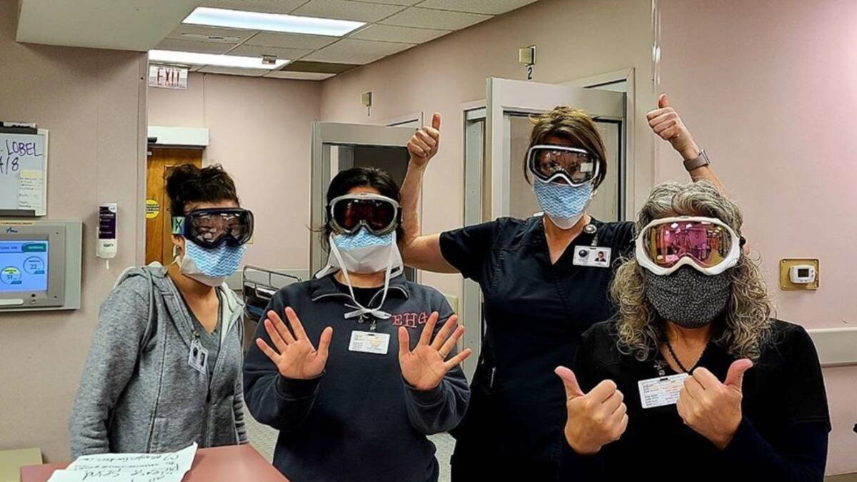 "Gafas para docs": la iniciativa de los 'riders' para combatir el COVID-19