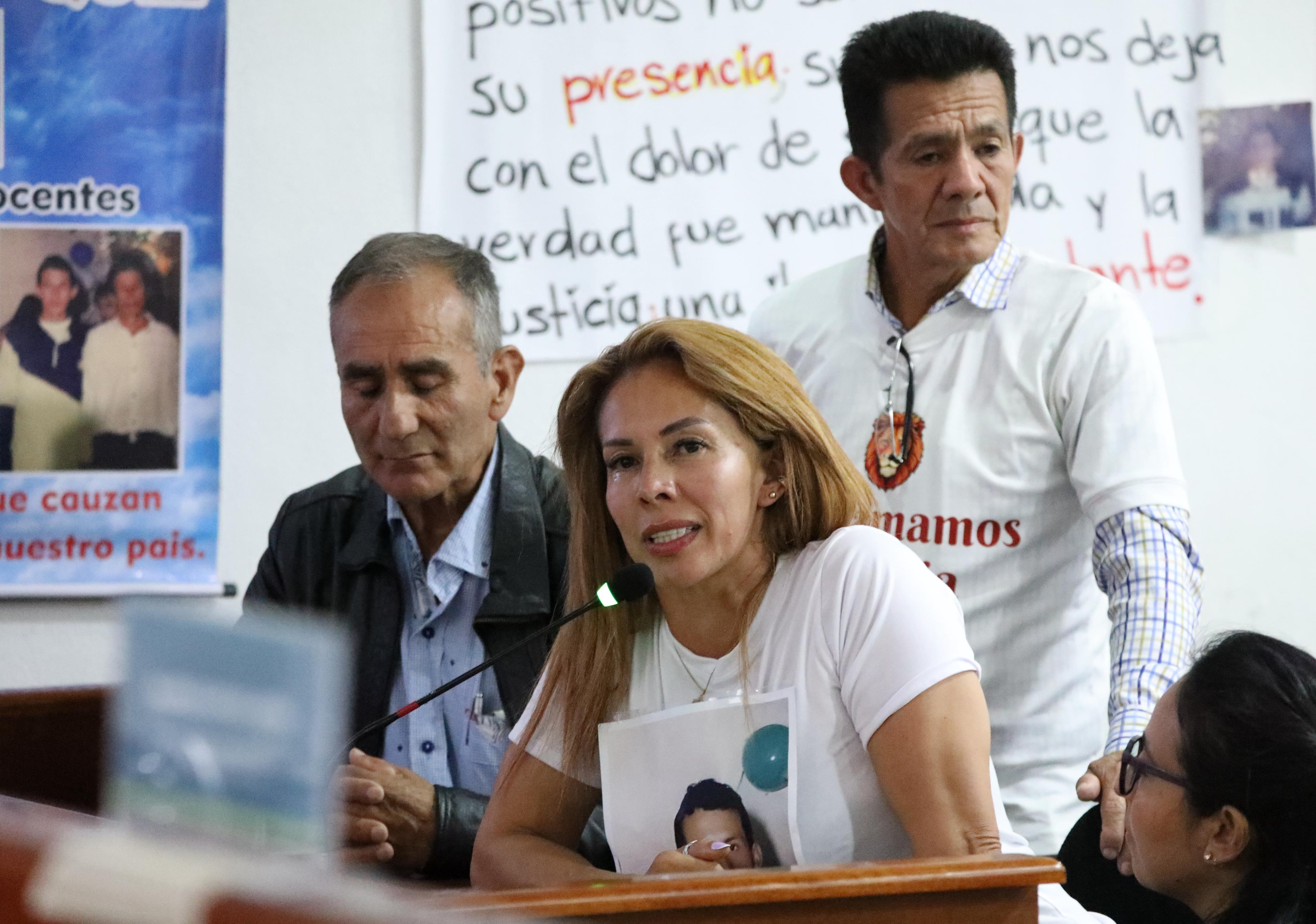 En una audiencia de la Jurisdicción Especial para la Paz, 34 exintegrantes del Batallón Sucre comparecieron para reconocer su responsabilidad en crímenes ocurridos en Santander, Boyacá y Cundinamarca.