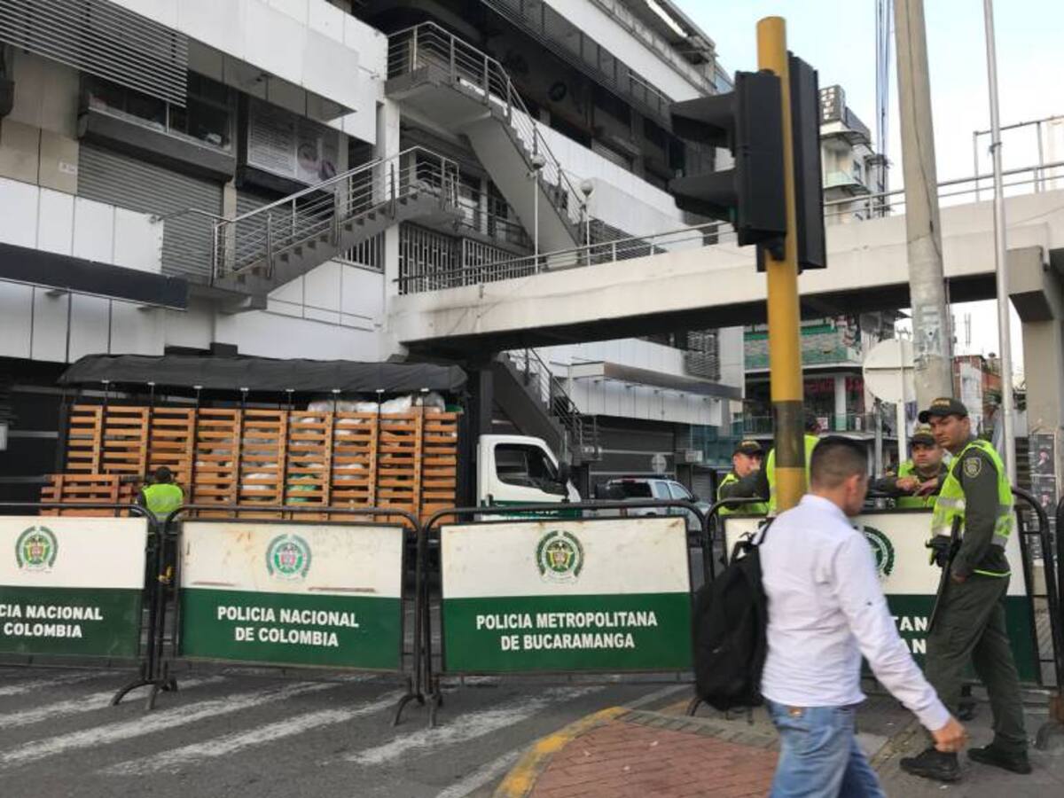 Video: Policía busca mercancía sin legalizar en San Andresito La Isla