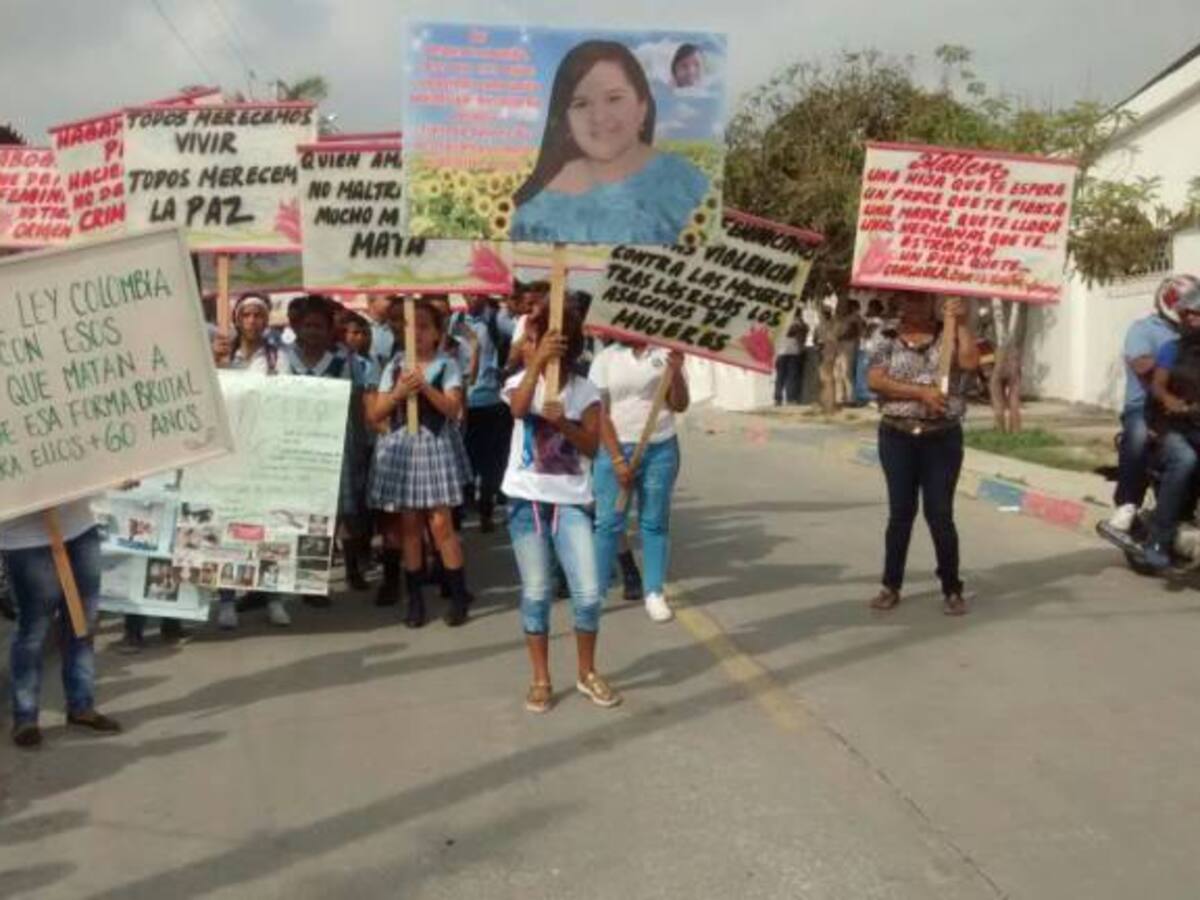En Barranquilla marchan por el asesinato de mujeres