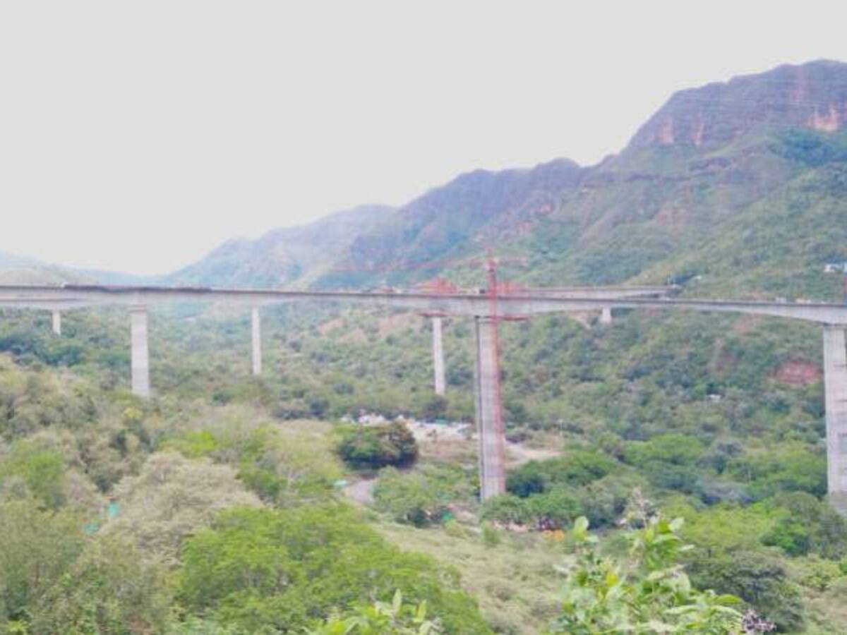 Protesta adelantan comerciantes de Gualanday, Tolima