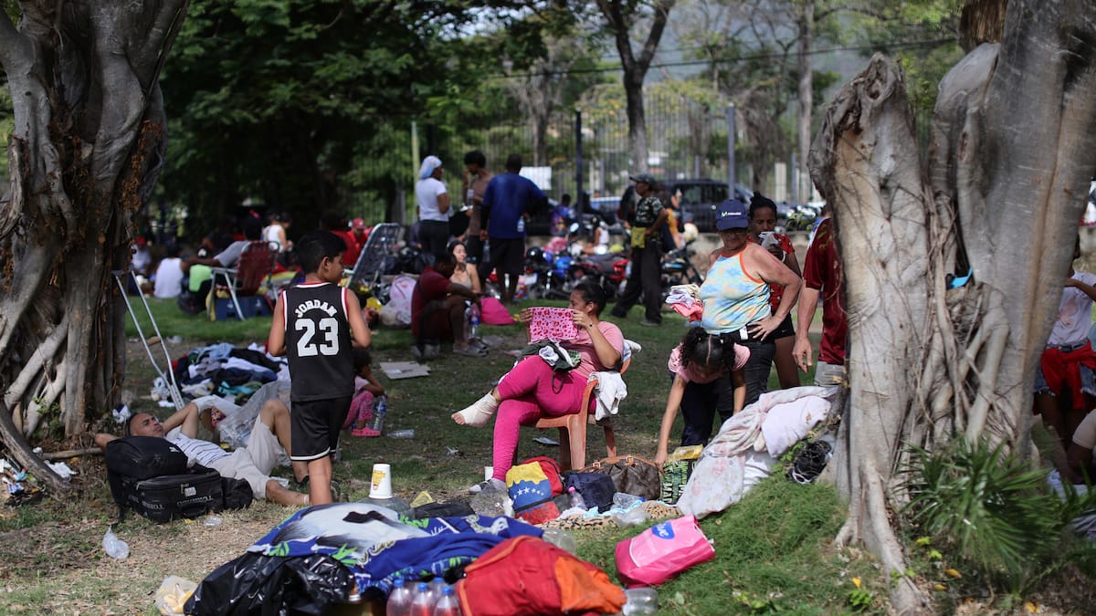 Más de 14.000 personas permanecen en 87 campamentos tras el doble terremoto en Venezuela