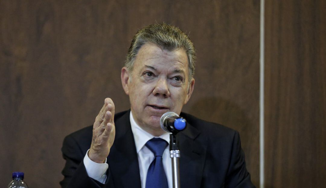 Los expresidentes participaron en un conversatorio liderado por congresistas.