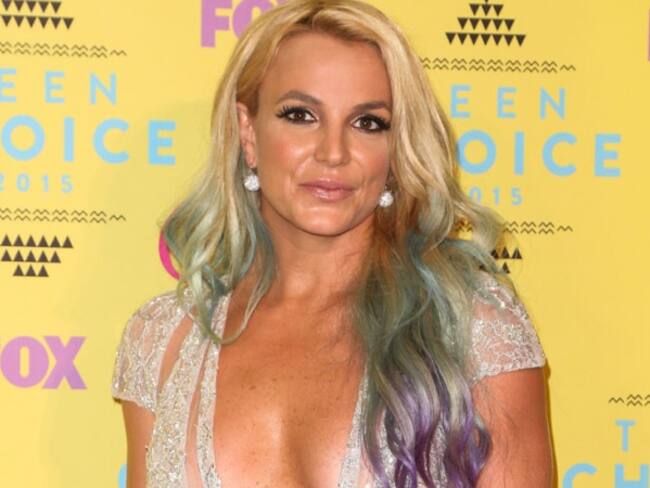 Britney Spears dice que su vida se ha vuelto tan simple que parece la Virgen María.