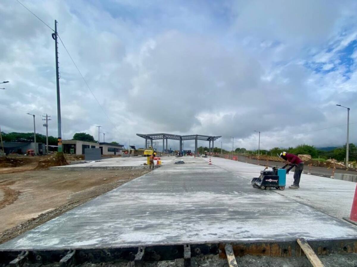 Lideres y gremios del Huila, buscan postergar la entrada en funcionamiento del Peaje Hobo.