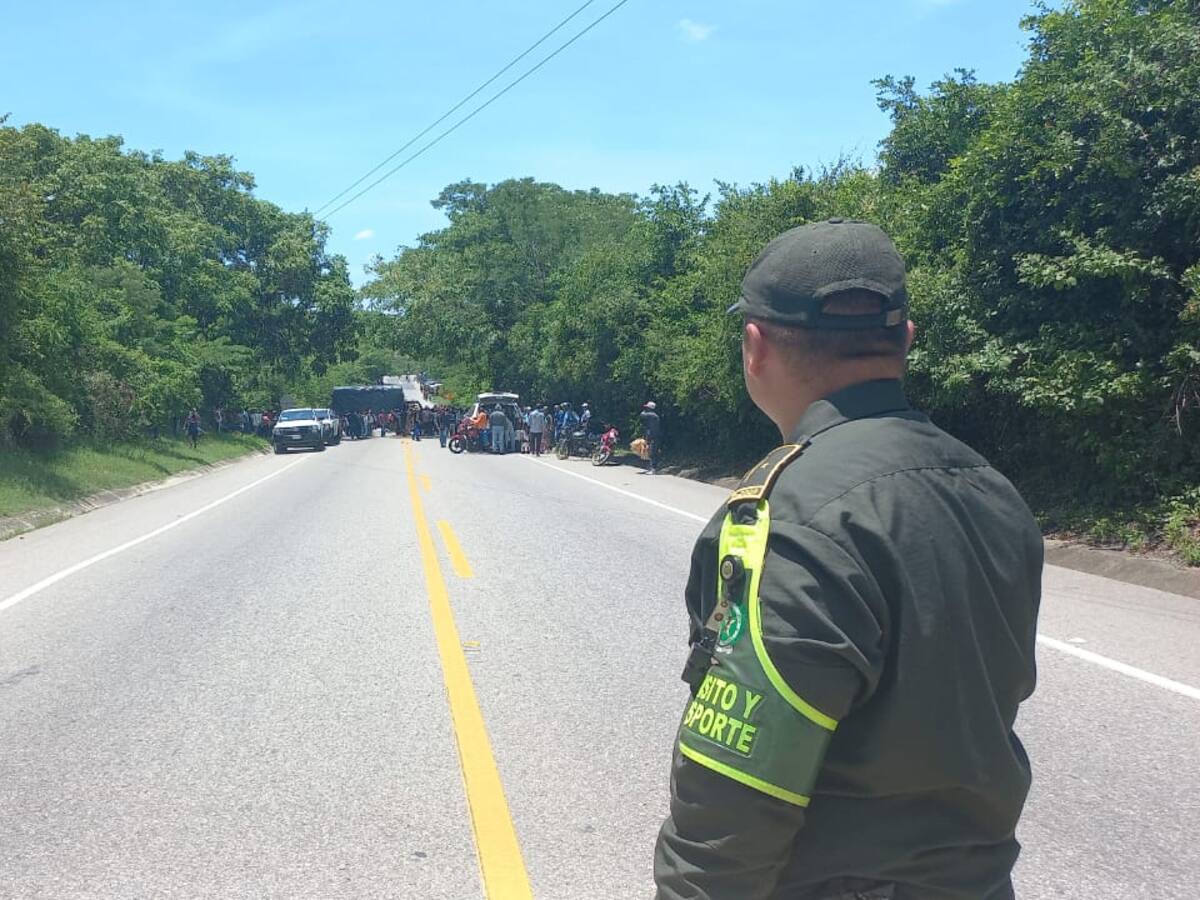 Manifestantes impiden paso entre Cartagena y Sincelejo: se ubicaron en El Carmen de Bolívar