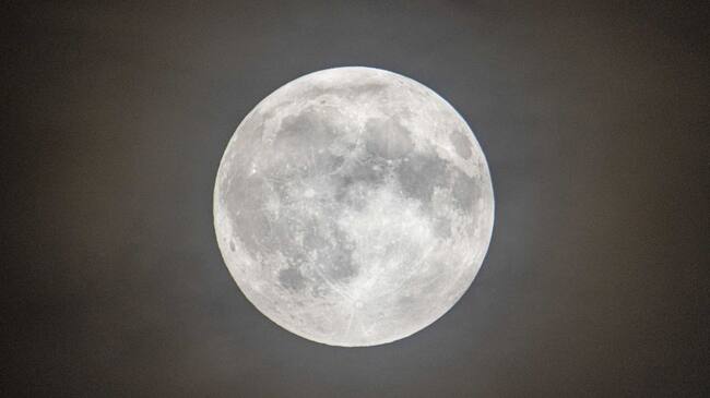 Superluna de Esturión