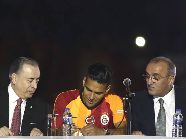 Mendes y el fichaje de Falcao al Galatasaray