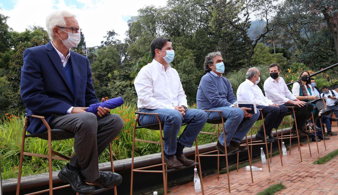 La Coalición de la Esperanza realizó la invitación a Alejandro Gaviria a través de una comunicación pública