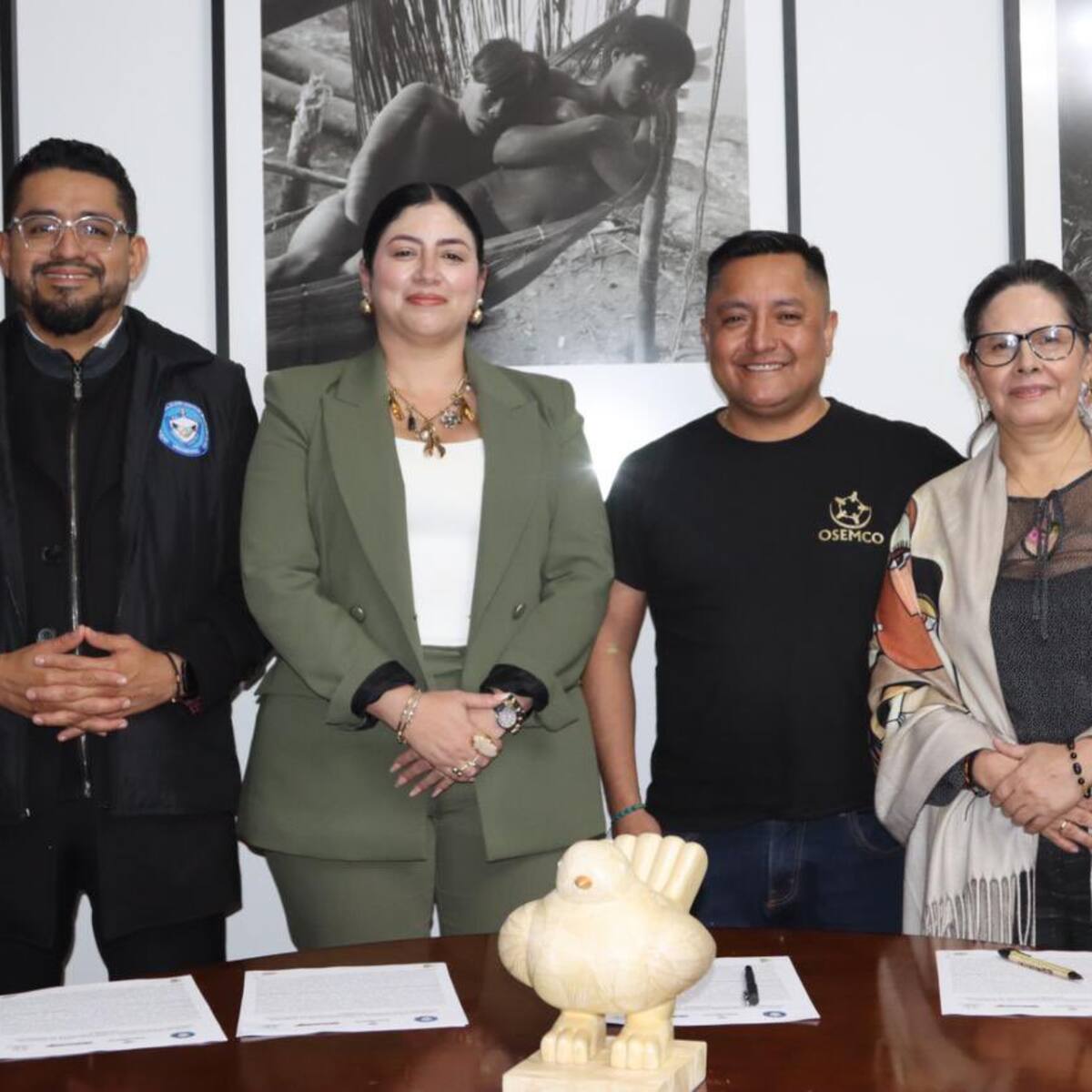 Migración Colombia y sindicatos firman acuerdo que pone fin al paro que afectó operaciones
