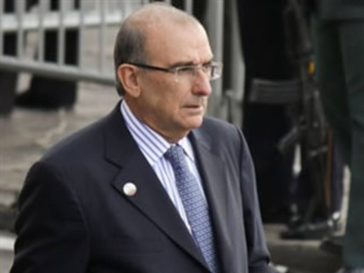 Humberto de la Calle se reunirá con representantes de la CorteIDH