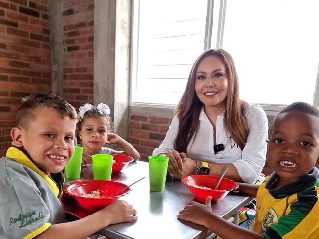 Investigan secretaria de Educación del Valle por presunta intoxicación con el PAE