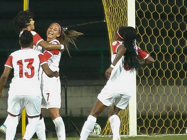 Santa Fe ganó en Itagüí y puso medio pie en la final