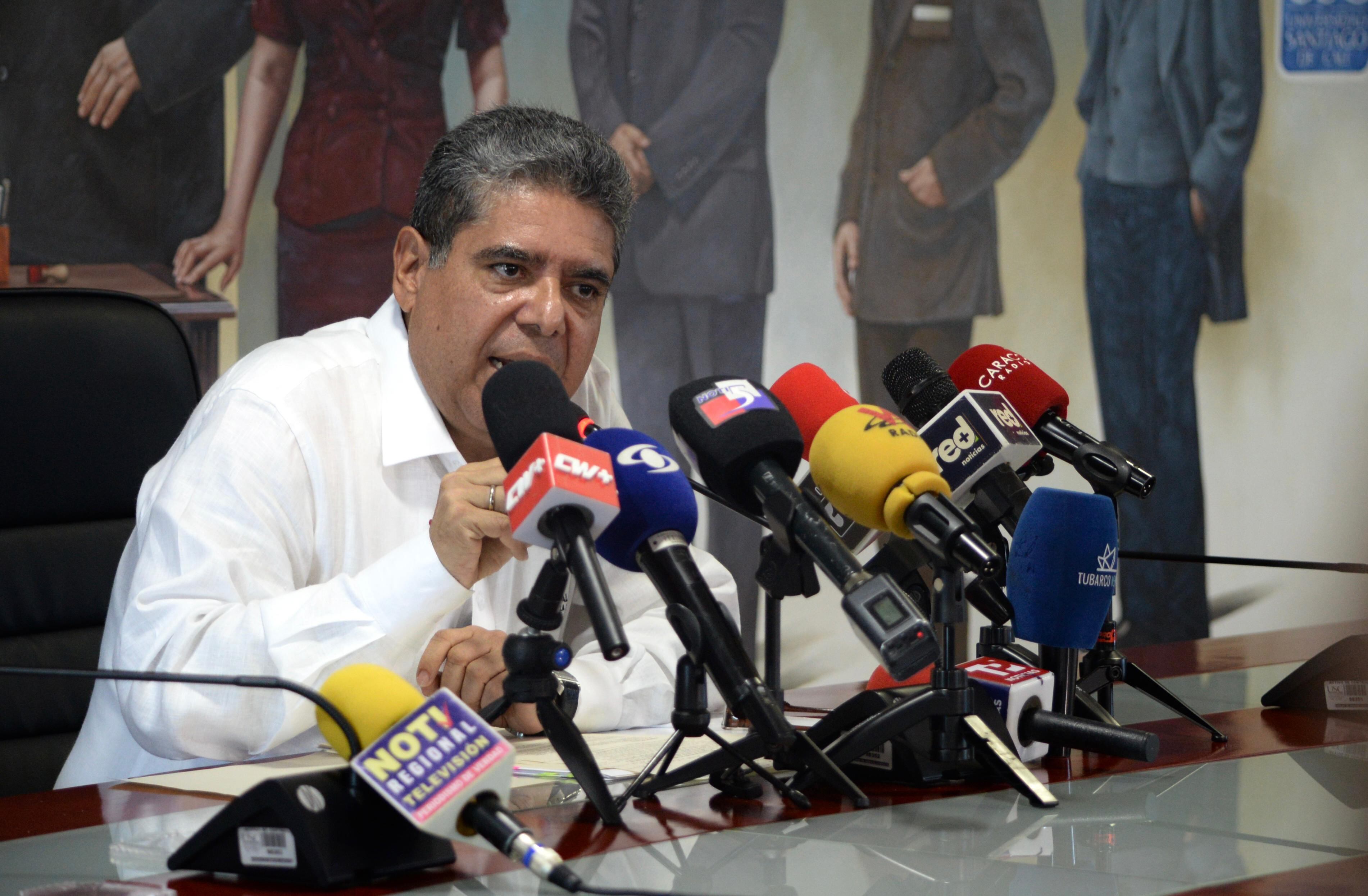 Contralor Carlos Hernán Rodríguez. Foto: Contraloría.