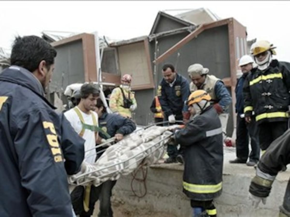 Muertos por el terremoto en Chile aumentan a 802
