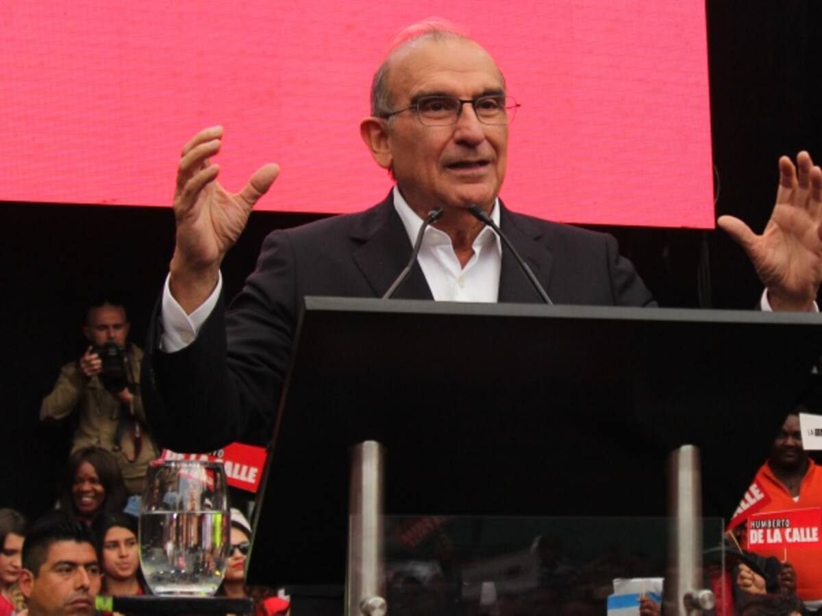 Cada día tenemos una democracia más normalizada: De la Calle