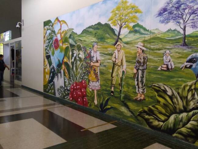 Mural en los pasillos del Aeropuerto Internacional el Edén 