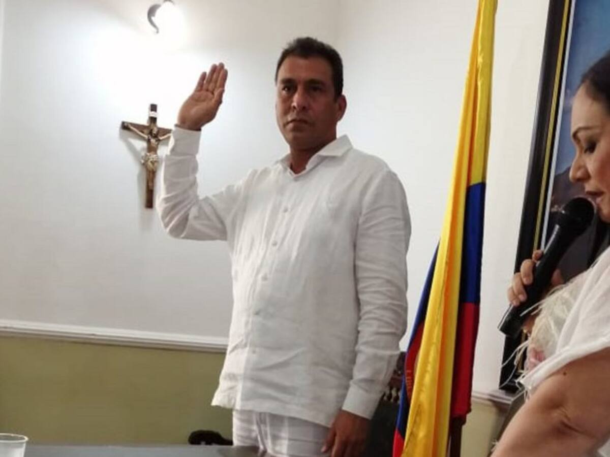 A diputado del Magdalena le cantaron "el violador eres tú"