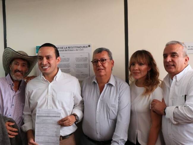 Mauricio Aguilar también aspirará por firmas a la Gobernación de Santander