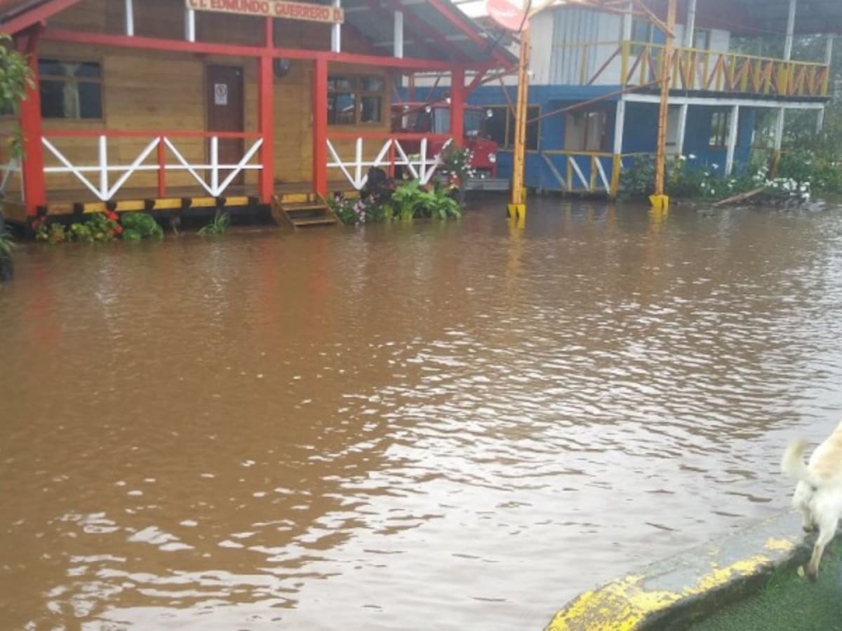 Se desbordó la Laguna de la Cocha
