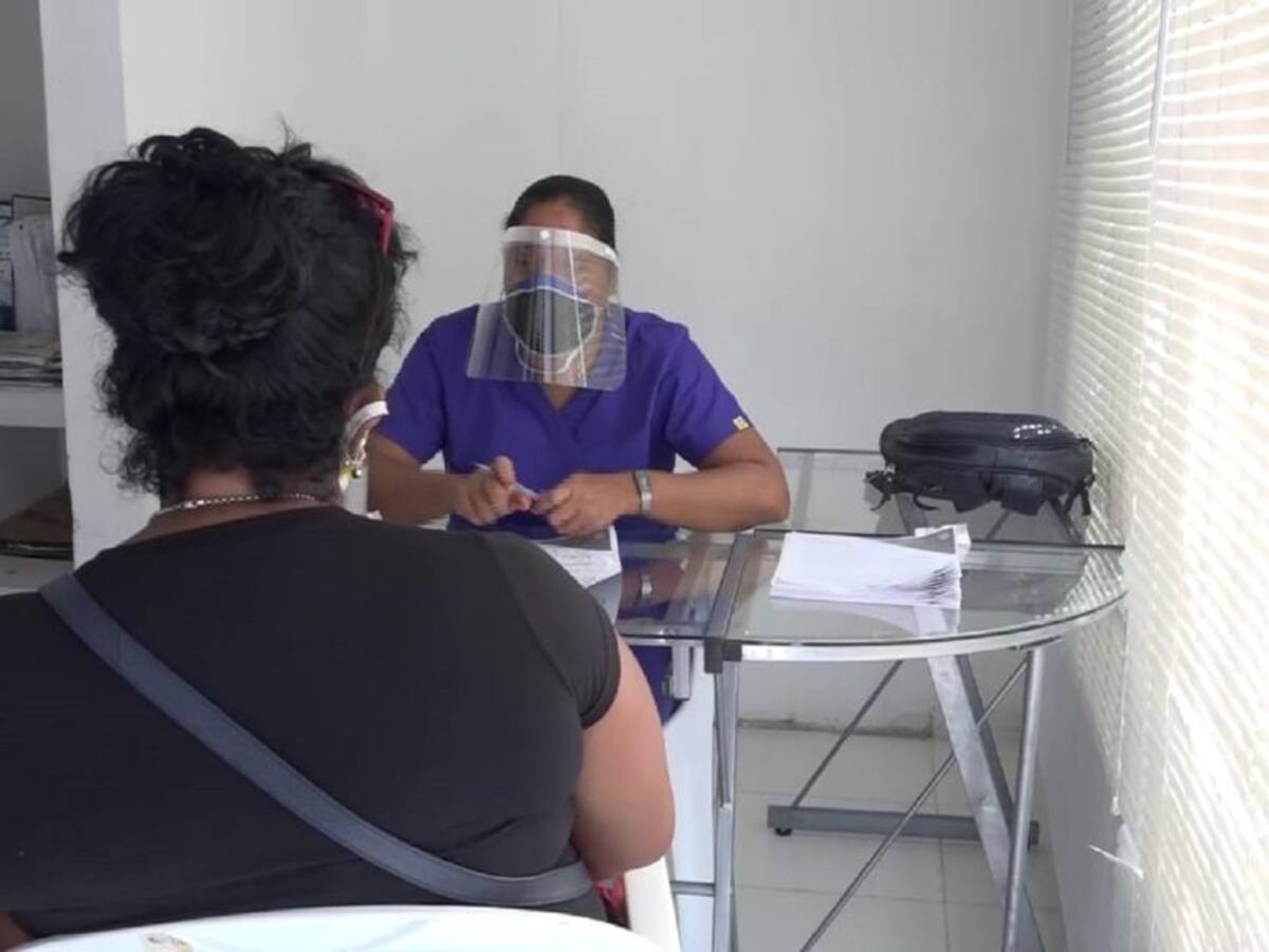 Mujeres víctimas de violencia reciben ayudas en Cartagena