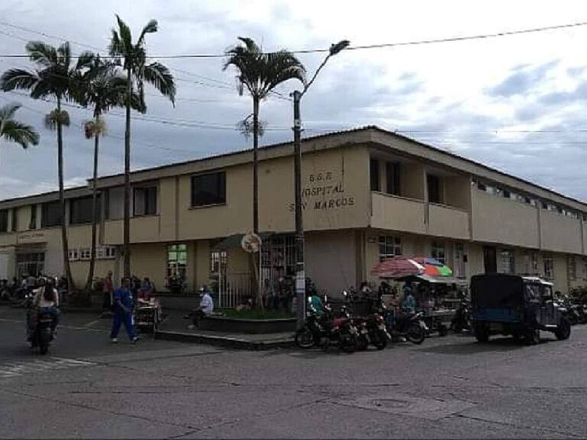 En estado crítico están los 3 detenidos que resultaron heridos en un incendio en Chinchiná