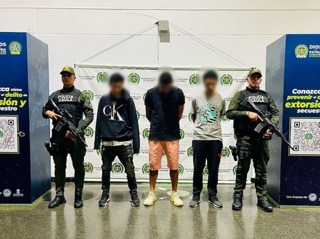 Capturados por secuestrar a dos personas en Medellín- foto policía Metropolitana