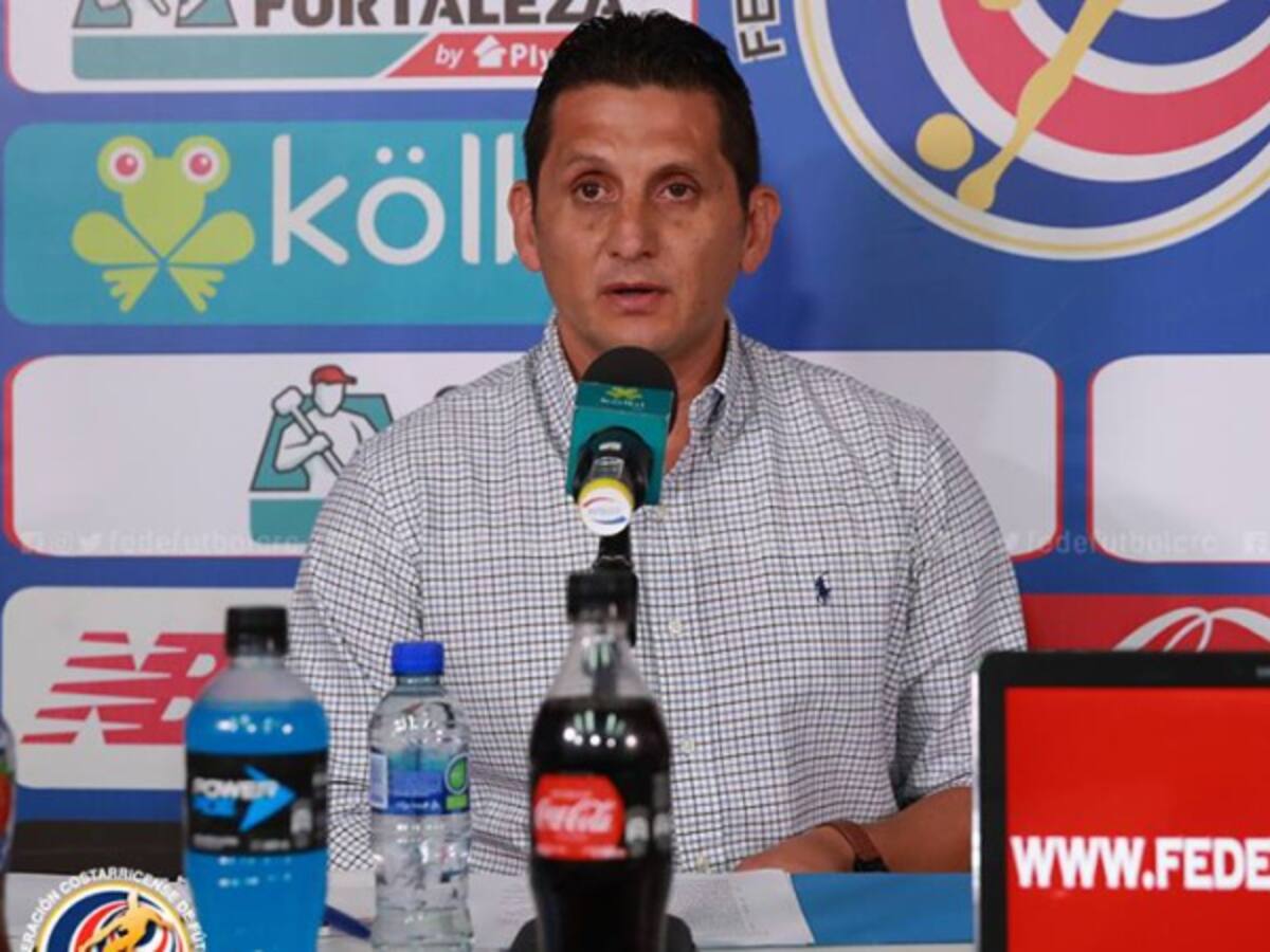 Técnico de Costa Rica: "Colombia tiene mucha riqueza en sus jugadores"