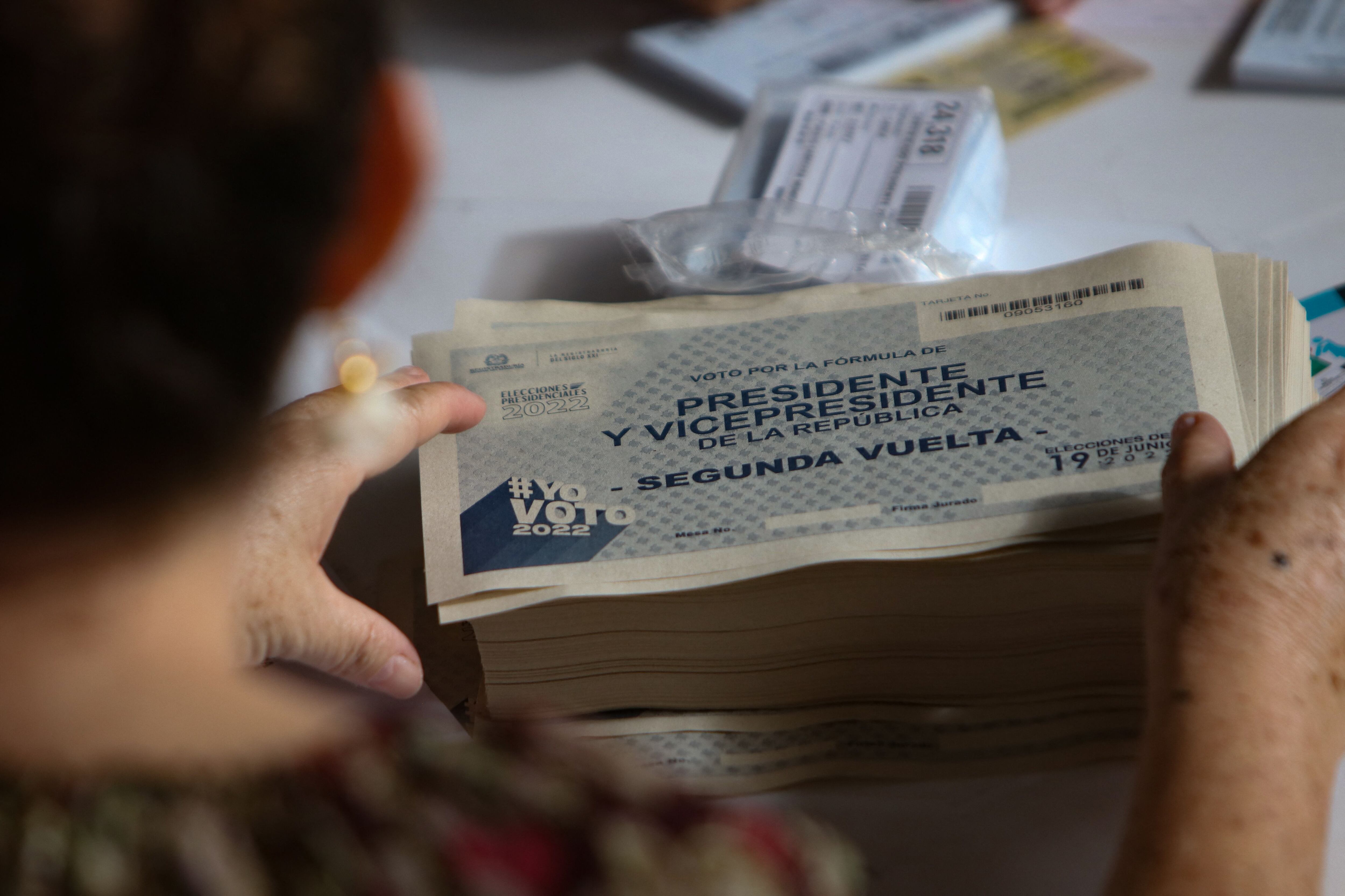 Ángel Beccassino, estratega de campaña de Rodolfo Hernández, se pronunció en La W sobre el resultado electoral en el que Gustavo Petro fue elegido como presidente. (Photo by AFP) (Photo by STR/AFP via Getty Images)