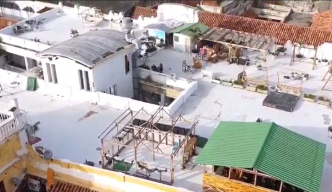 El Colectivo señaló que en los tres barrios del sector amurallado se reportan construcciones para convertir las azoteas en bares o discotecas.