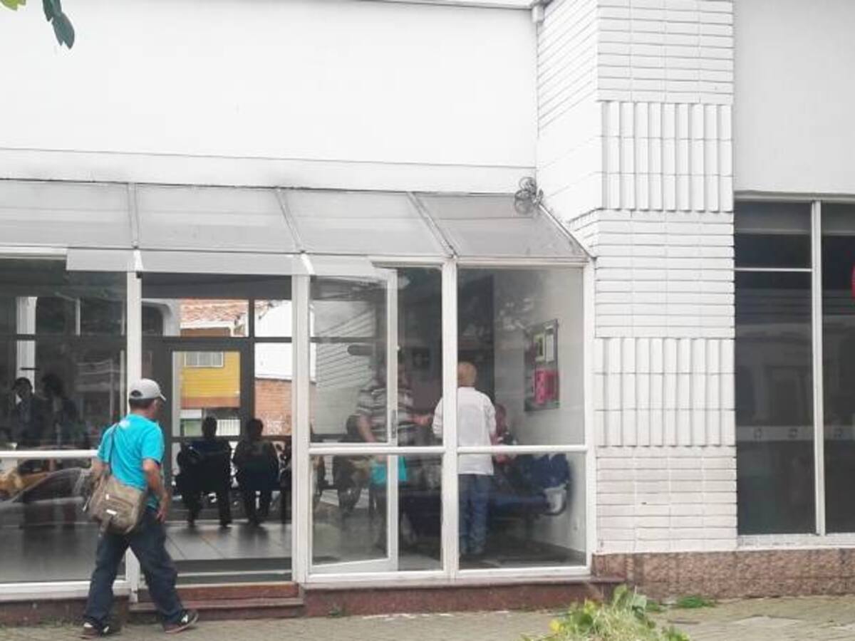 En Medellín denuncian demoras en citas y entrega de medicamentos en Cafesalud