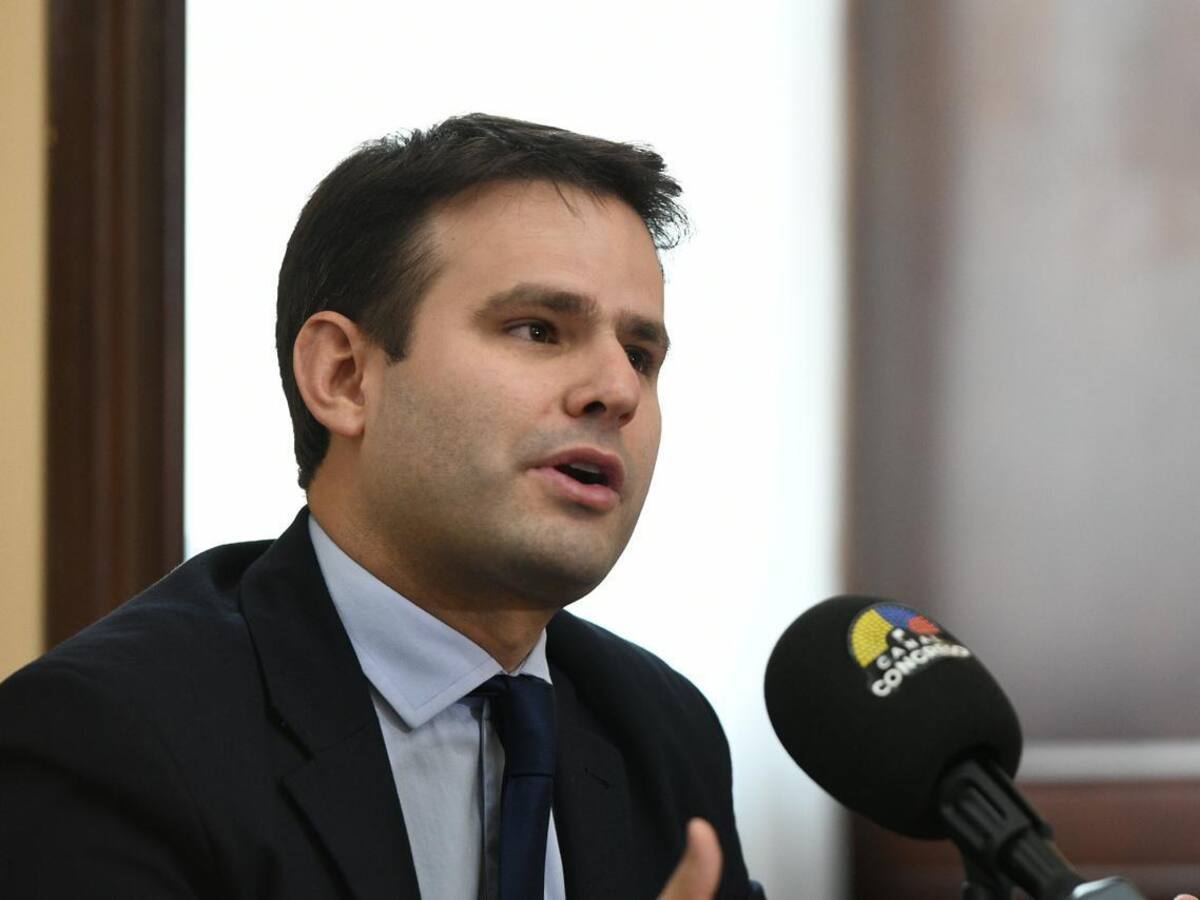 Senador Jorge Benedetti logró creación de Centros de Deporte y Recreación - CUBOS