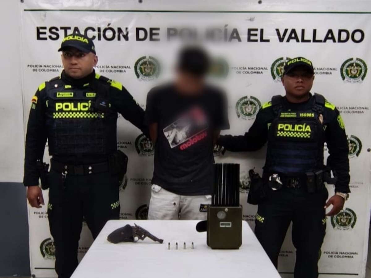 Persecución en Cali terminó en balacera y captura de presunto ladrón con inhibidor de señal