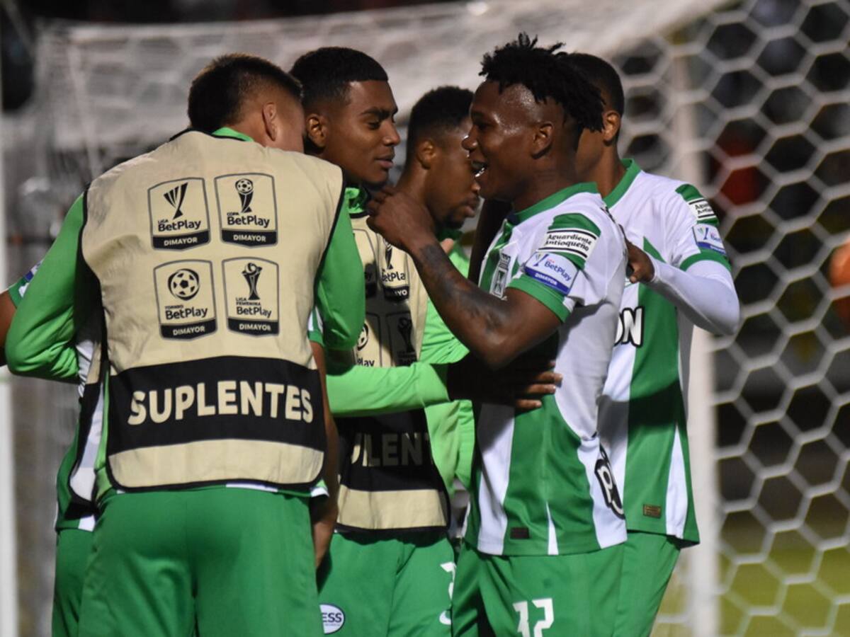 ¿Nacional busca un jugador de Alajuelense?: el gerente del equipo costarricense responde